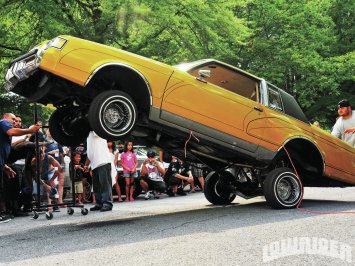 1202-lrmp-11-o-just-klownin-car-club-show-picnic-hopping-lowrider